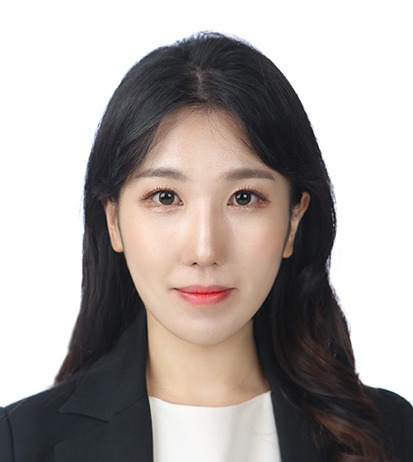 Minjoo Kim FIN PhD Headshot